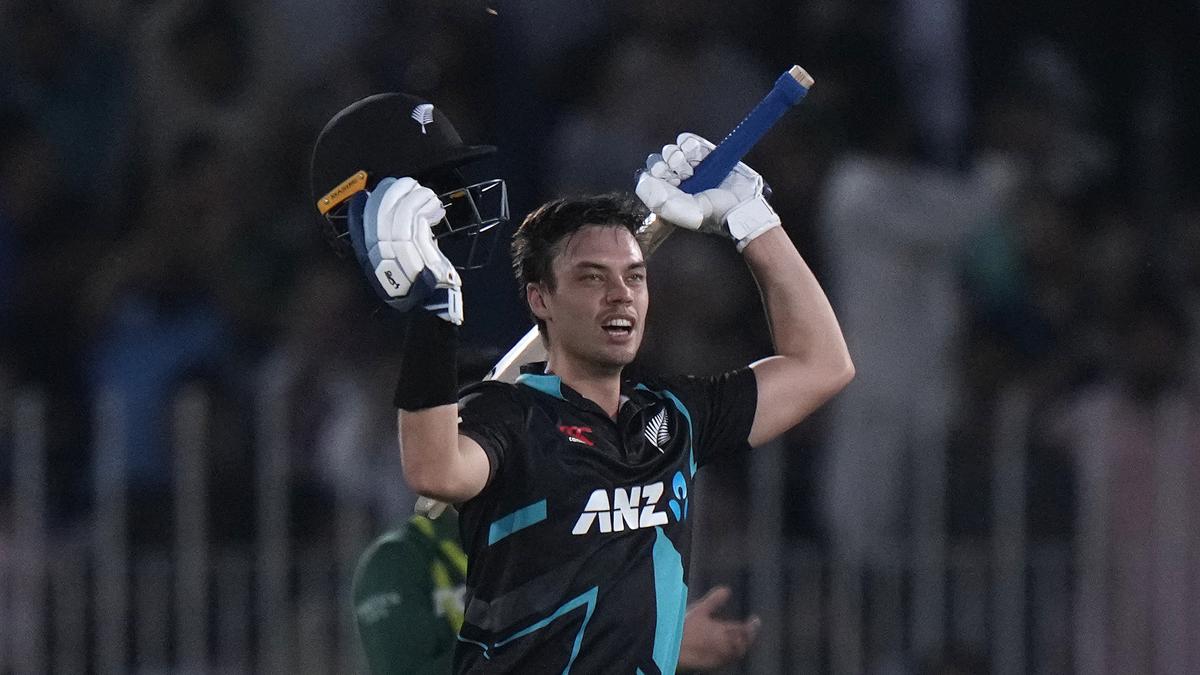 Pak vs NZ | Chapman’s century stuns Pakistan; Kiwis draw level in T20